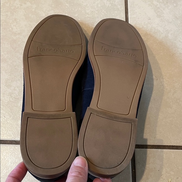 Very good condition navy blue suede Franco Sarto loafers size 8M - Picture 6 of 6